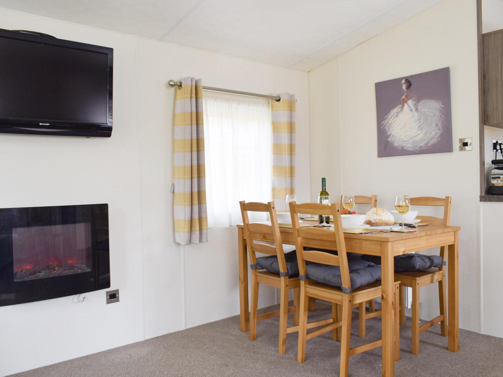 Bridge End Lodge Dollar Eksteriør bilde